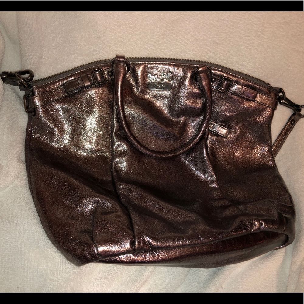 Coach bag in bronze leather